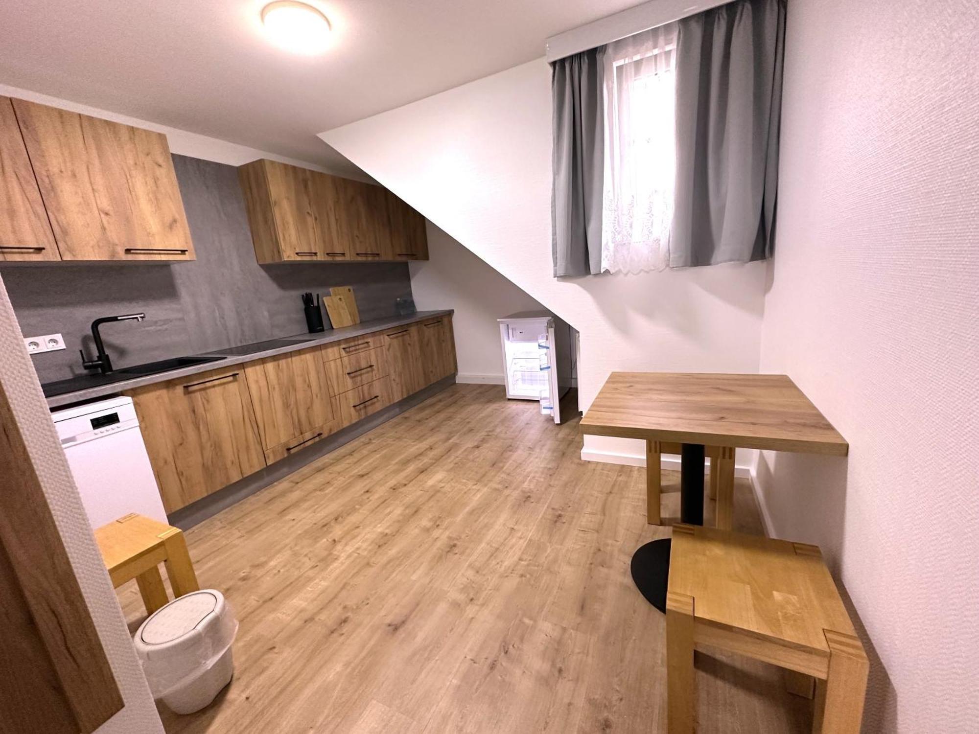 Home Inn Hotel ドルマーゲン エクステリア 写真