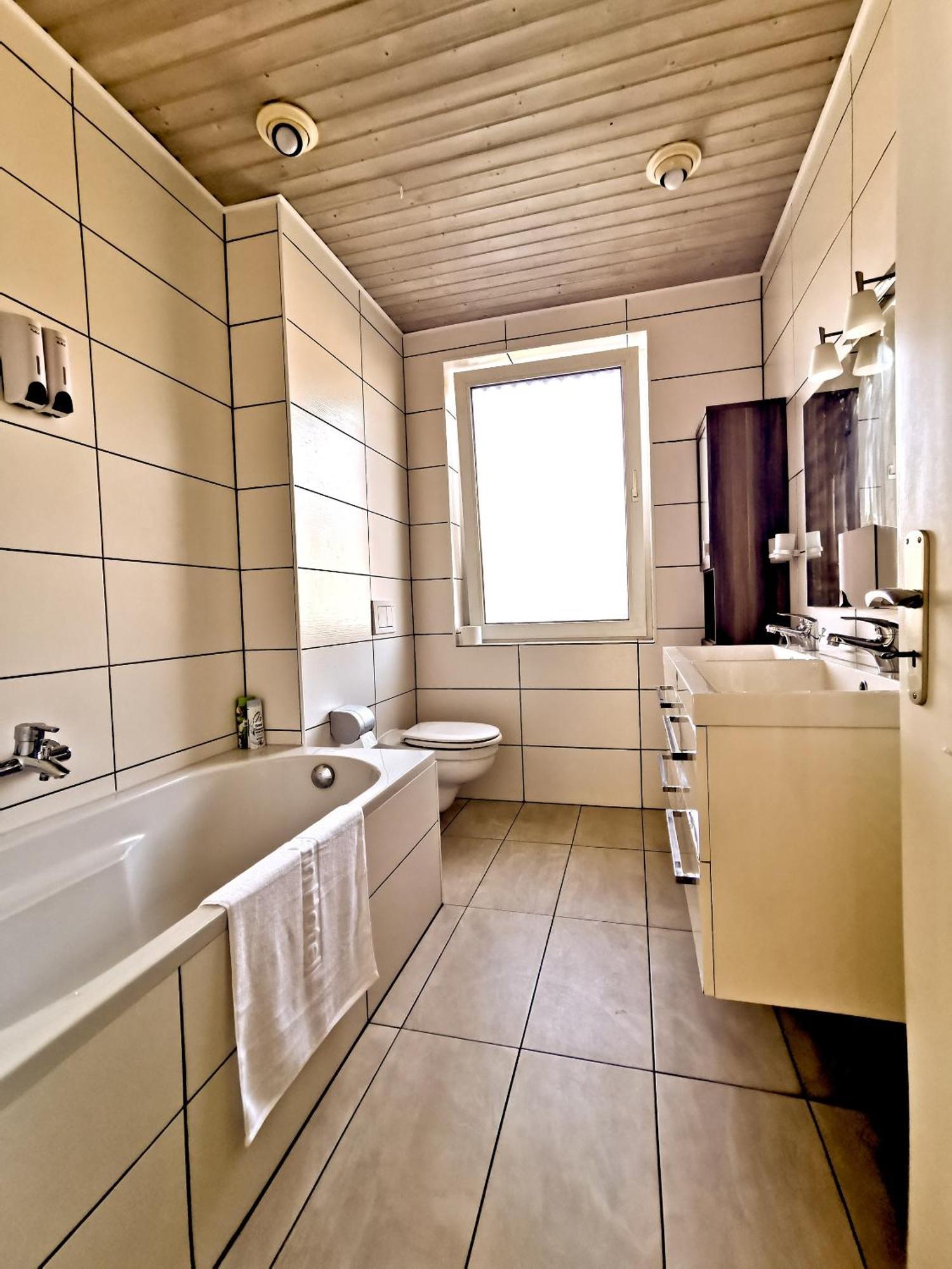 Home Inn Hotel ドルマーゲン 部屋 写真
